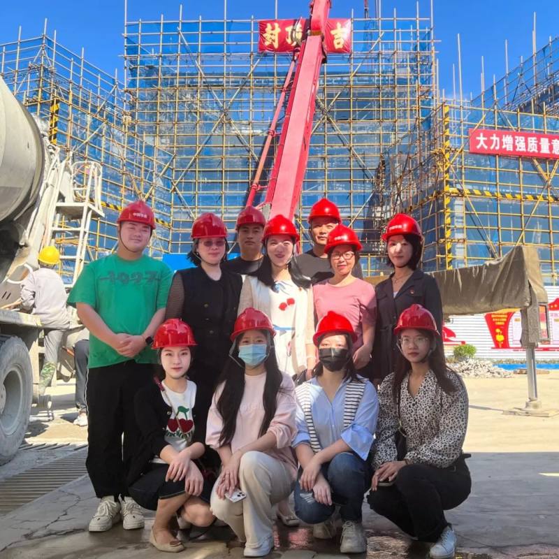 福清市百合幼儿园新园封顶大吉啦!